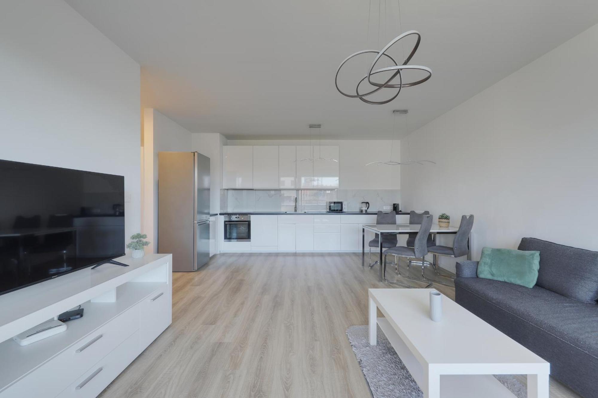 Bazova Apartment With Free Parking Bratislava Exterior photo