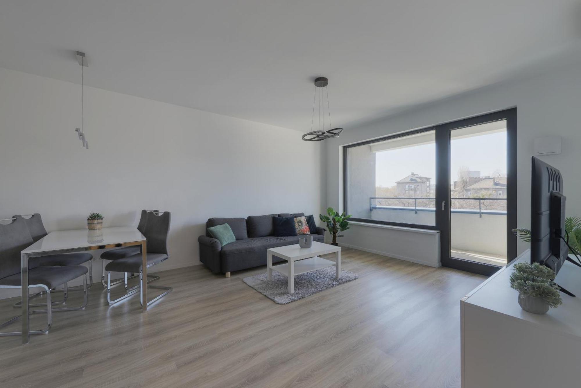 Bazova Apartment With Free Parking Bratislava Exterior photo